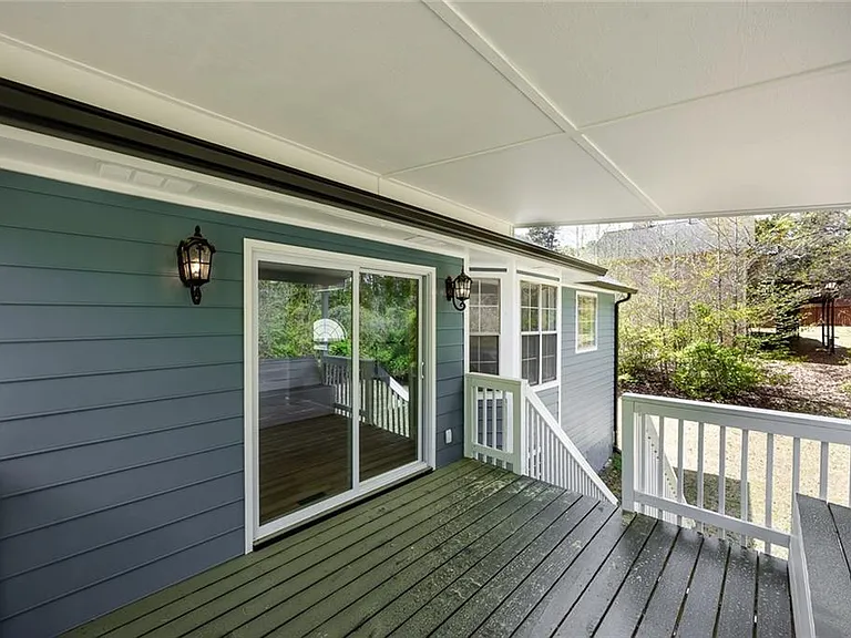 2226 Alyssa Ct — Photo 24
