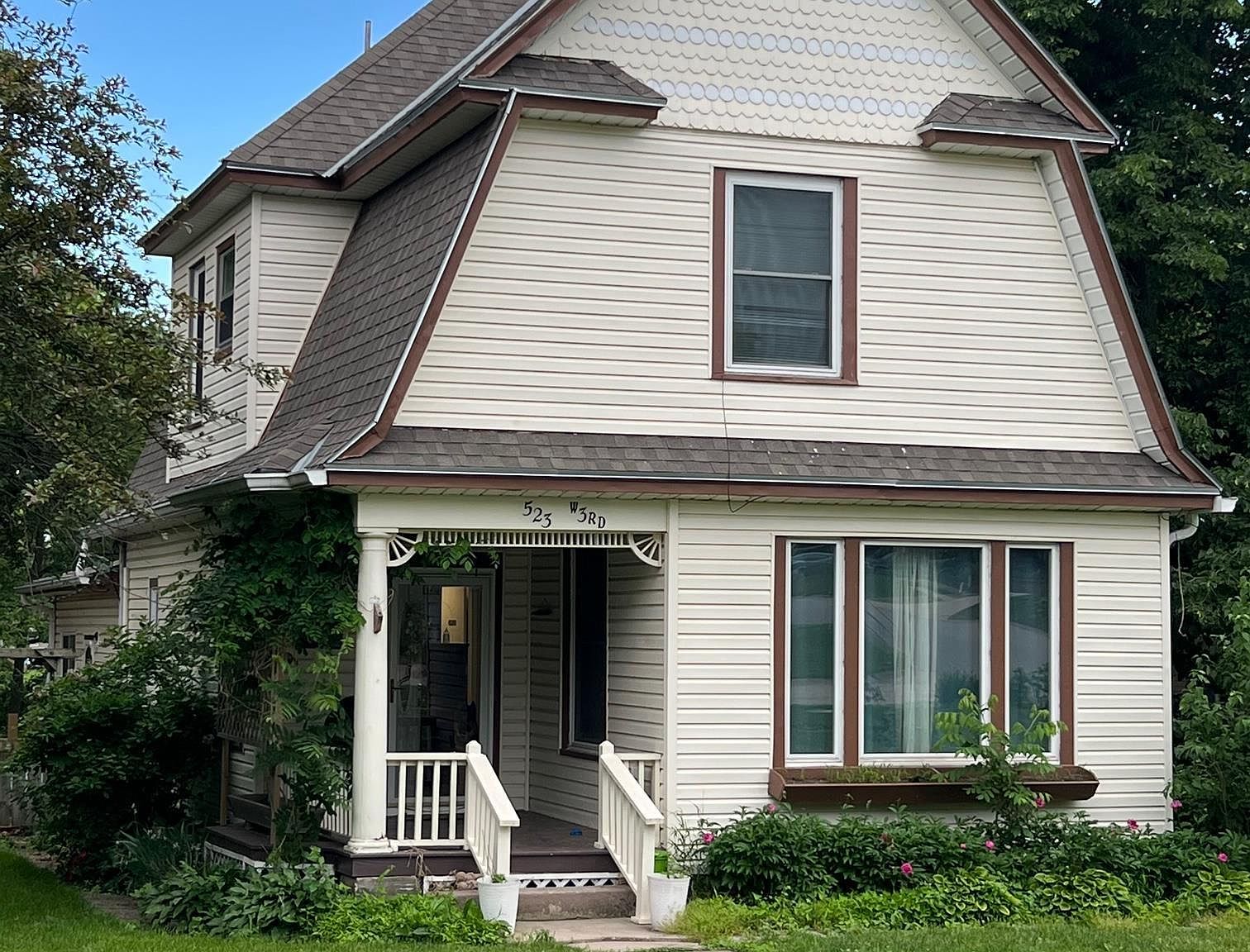 523 W 3rd St, Wilber, NE 68465 Zillow