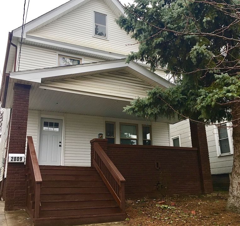 1st image of 2809 Searsdale Ave