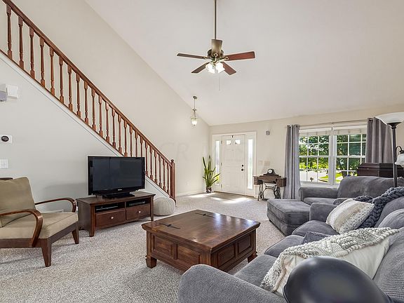 5th image of 696 Cedar Run Dr