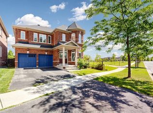 107 Alexander Lawrie Ave, Markham, ON L6E 0J7