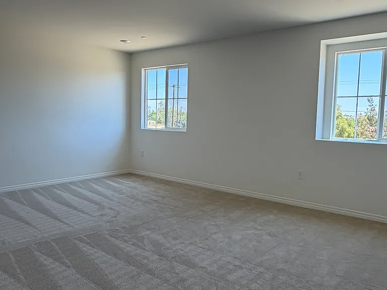 19407 Arenal Way — Photo 11
