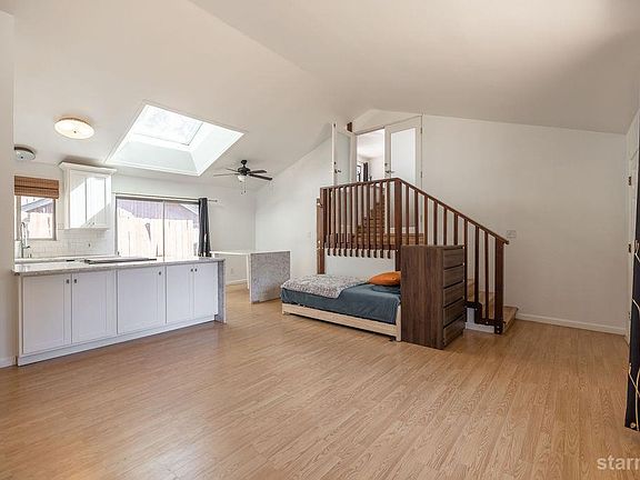 2nd image of 853 Alameda Ave