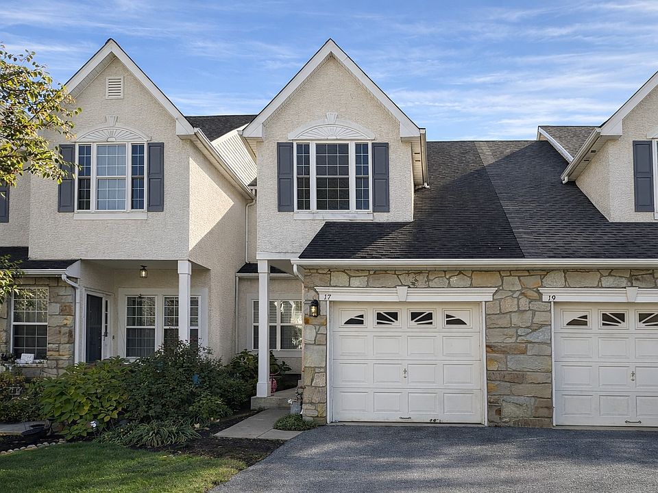 1st image of 17 Lincoln Dr