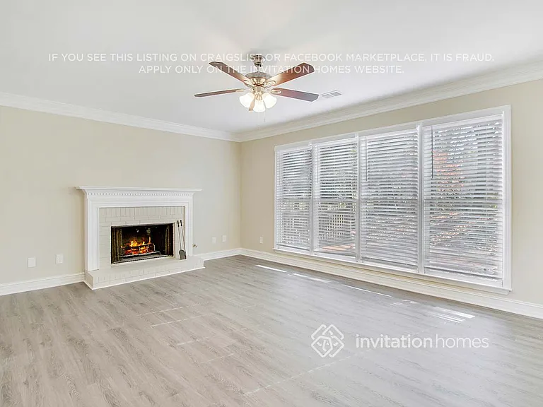2234 Saluda Ln NW — Photo 4