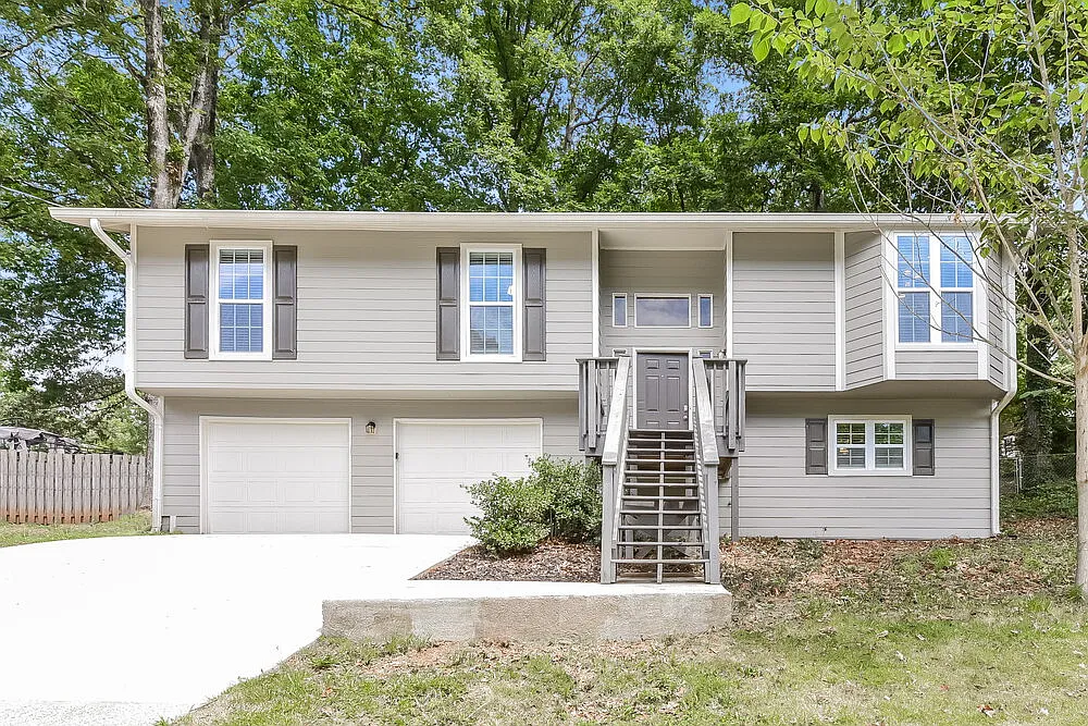 4 bed, 3.0 bath, 1539 sqft, $2,265 — Photo 1