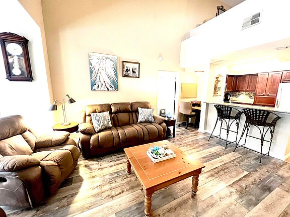 3rd image of 2801 Chancellorsville Dr APT 521
