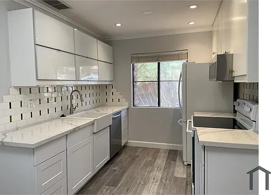 3511 E Baseline Rd #1051 — Photo 1