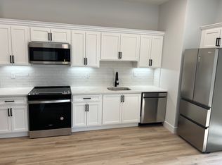 130 S 12th St #1C, Easton, PA 18042