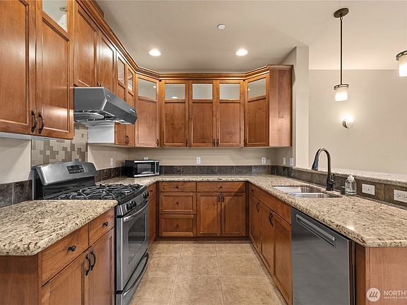 2nd image of 14819 35th Avenue W #6