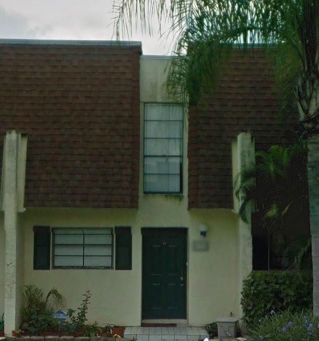Front of town house