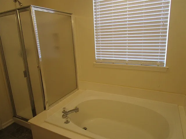 5964 Keensburg Dr — Photo 14