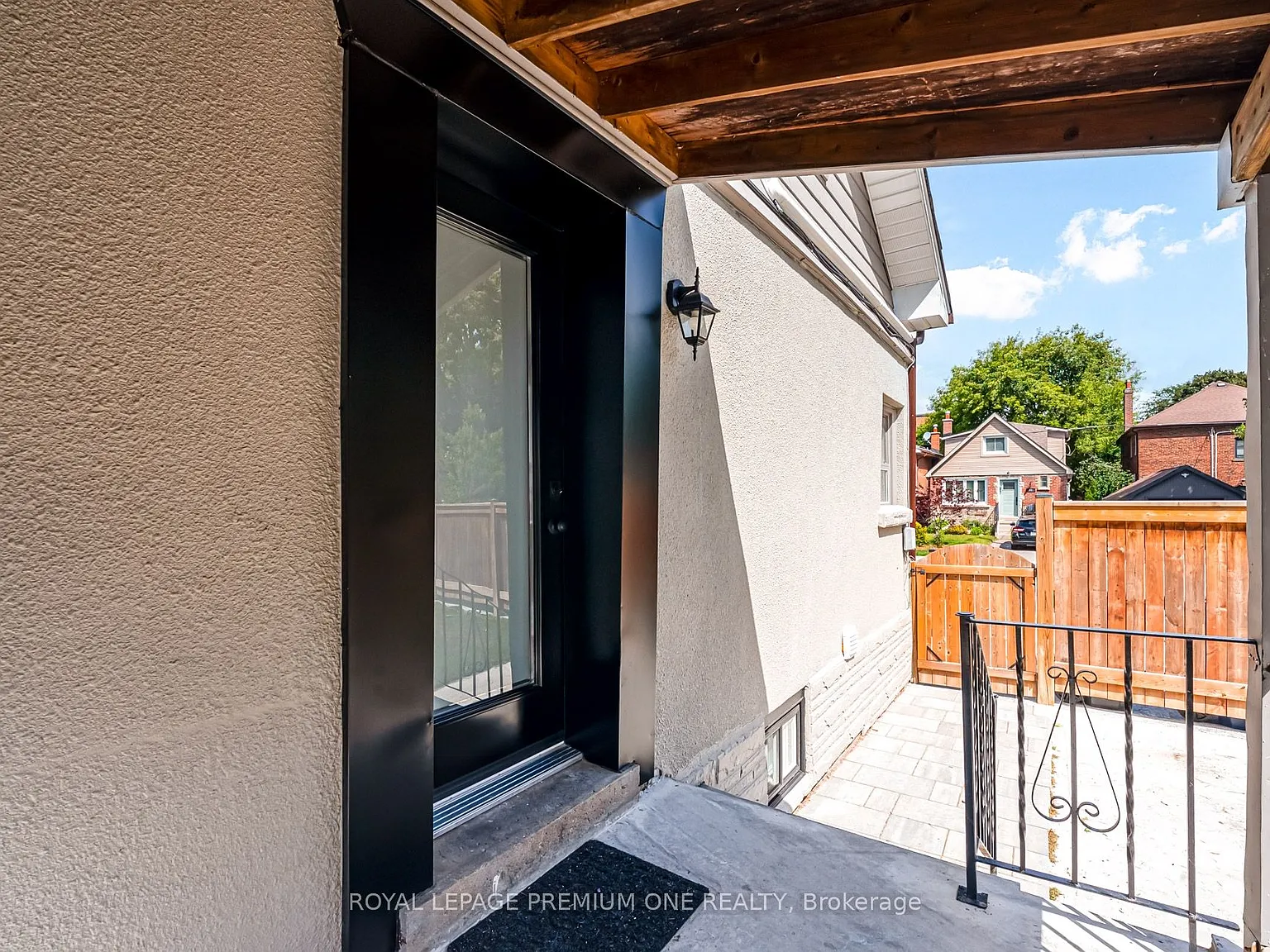 2 bed, $2,899 — Photo 4