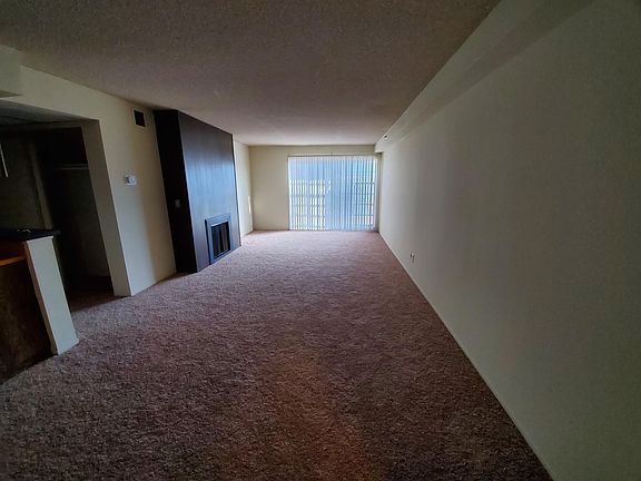 4th image of 300 N Cedar St APT 315