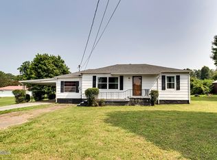 16 Nancy St, Englewood, TN 37329