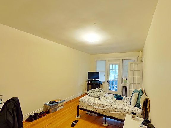 5th image of 13 Melvin Ave #2A