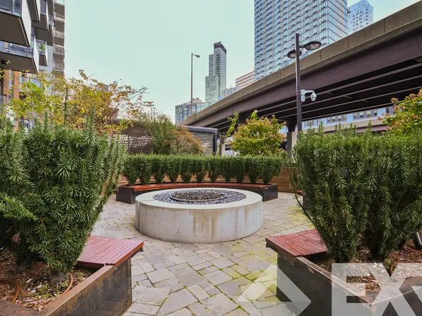 44-41 Purves Street image 11 of 16