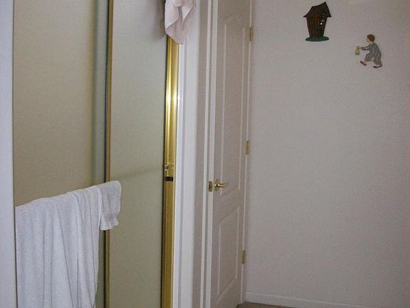 5th image of 1161 E AVENIDA ISABELLA Drive