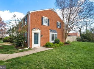3736 Jason Ave, Alexandria, VA