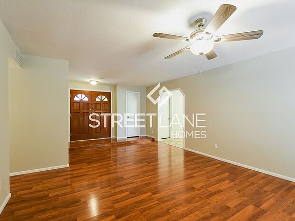 4th image of 5546 W Villa Maria Dr
