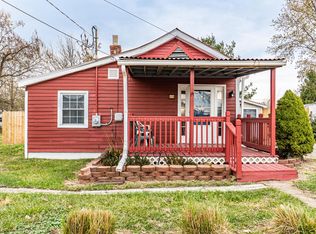 44 1st St, Buckeye Lake, OH