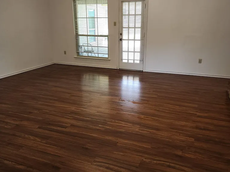 604 Chaffee Dr — Photo 3