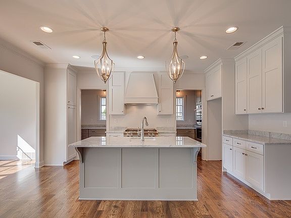 5th image of 1251 S Dubray Pl Lot 10