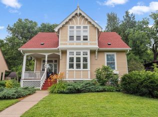 2145 Knapp St, Saint Paul, MN 55108