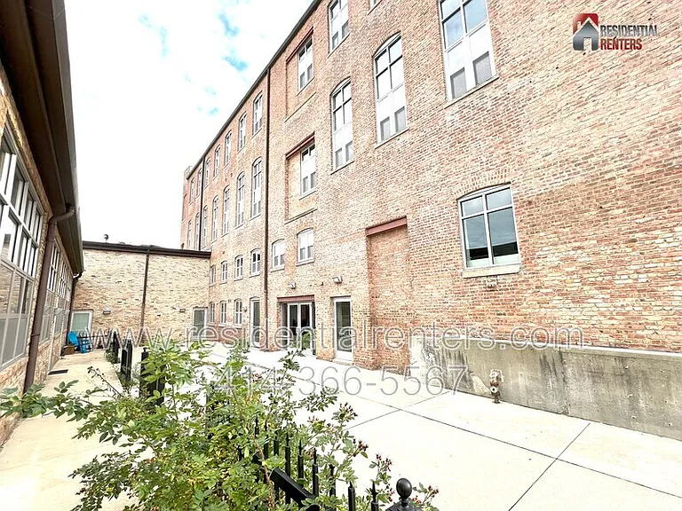 3059 N Weil St #104 — Photo 4