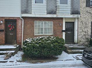 7064 Paxton Rd, Youngstown, OH 44512