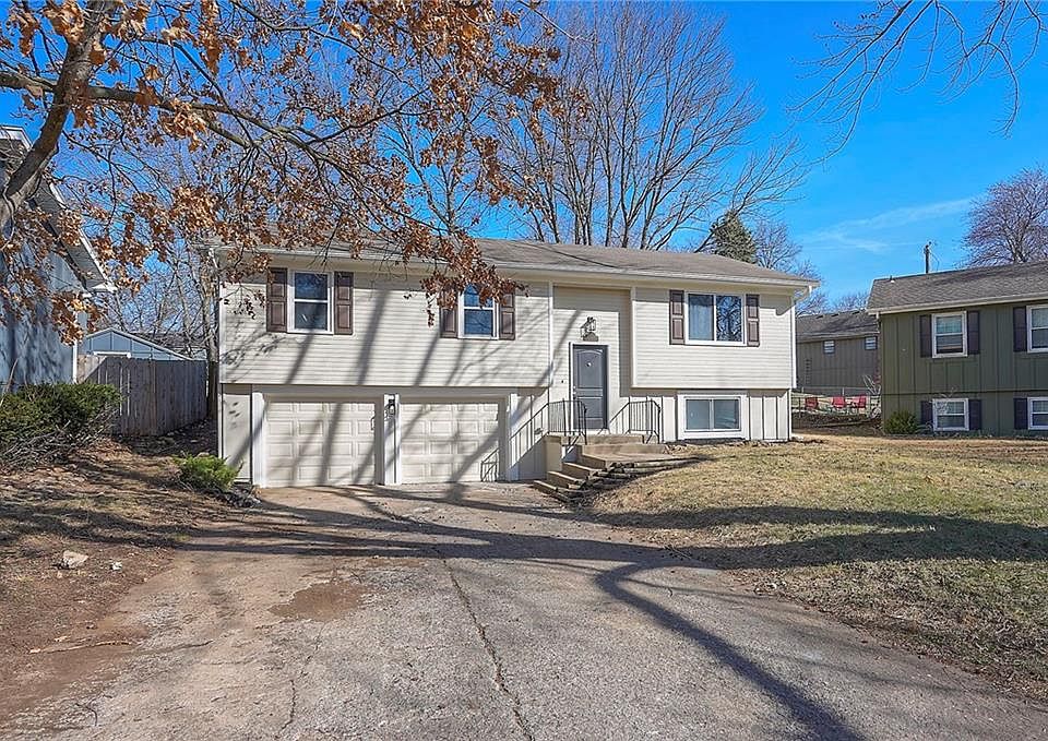 1st image of 1704 S Taylor Cir