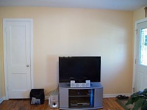 2nd image of 3004 Rush Ave
