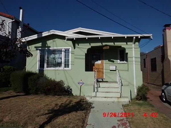 2nd image of 7806 Plymouth St