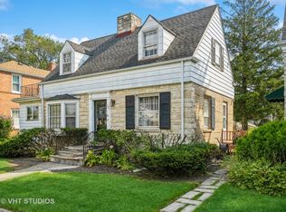 101 N Knight Ave, Park Ridge, IL 60068