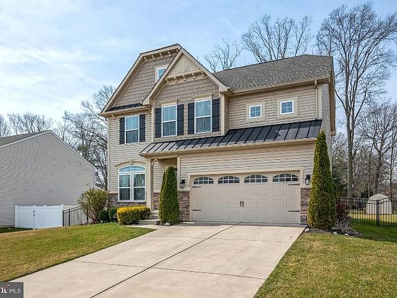 3rd image of 114 Saint Francis Ln