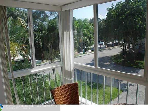 2nd image of 6385 Bay Club Dr APT 4