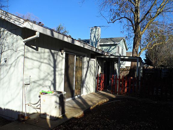 2nd image of 6043 Windbreaker Way