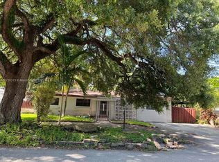 730 NE 163rd St #0, Miami, FL 33162