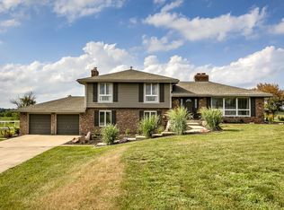 16988 Fairmount Rd, Basehor, KS 66007