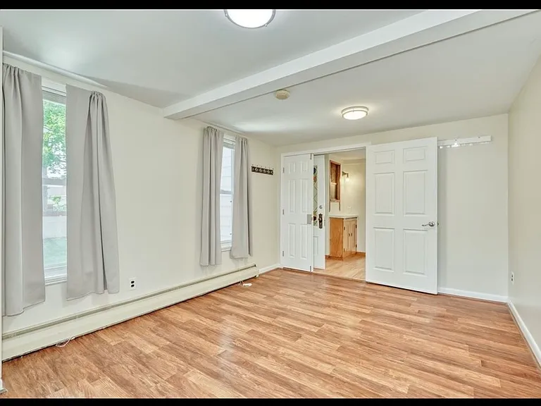 27 Martin St #1 — Photo 18