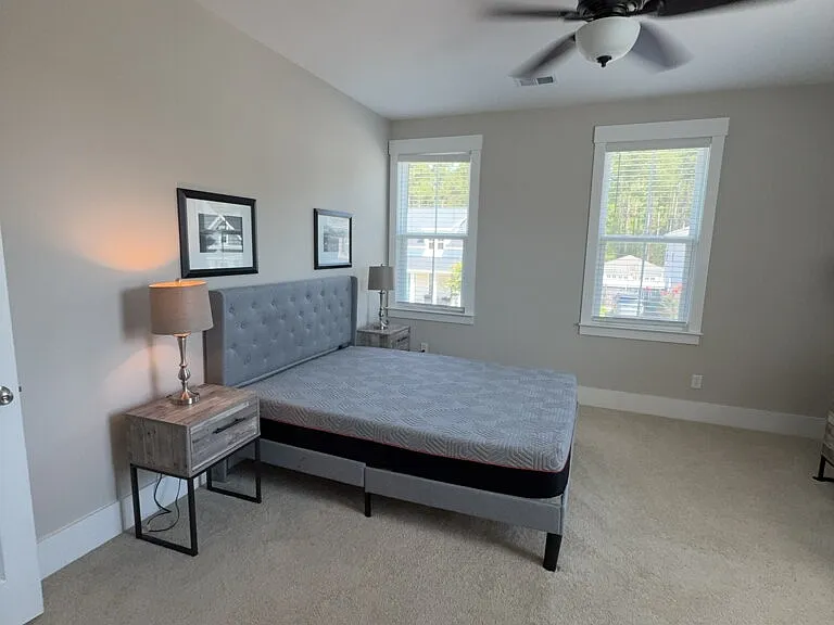 393 Oak Park St — Photo 29