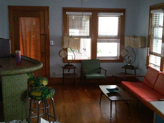 4th image of 3747 Horton Ave SE