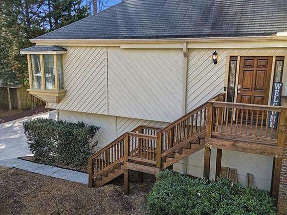 3rd image of 3269 Rangers Gate