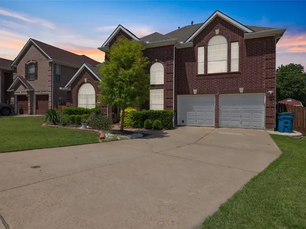 2304 Balleybrooke Dr, Lewisville, TX 75077