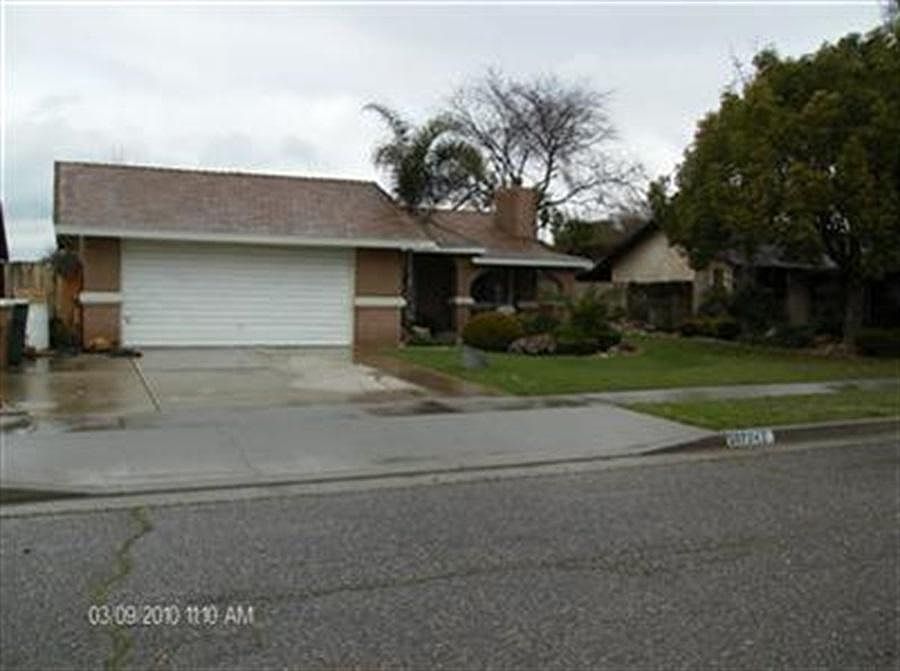 1st image of 8724 McKinnon Ave
