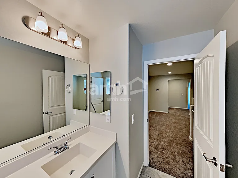 20734 W Stone Hill Rd — Photo 14