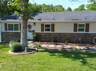 2707 E Calvert Hill Rd, Columbia, MO 65202