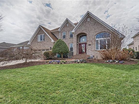 3rd image of 2064 Bierce Dr