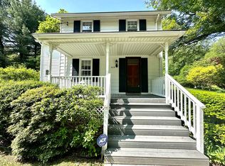 625 Sherwood Rd, Cockeysville, MD 21030