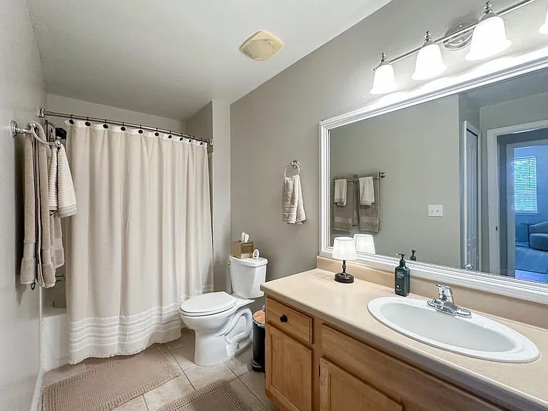5006 Mangrove Aly #10-101 — Photo 22